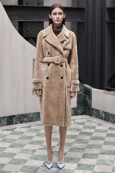 Look 13